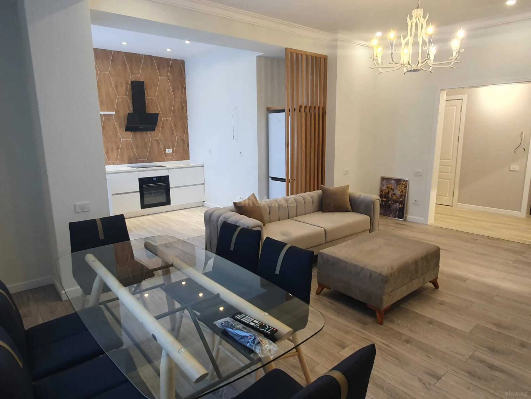 Satılır 3 otaqlı mənzil 97 m²