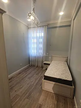 Satılır 3 otaqlı mənzil 97 m²