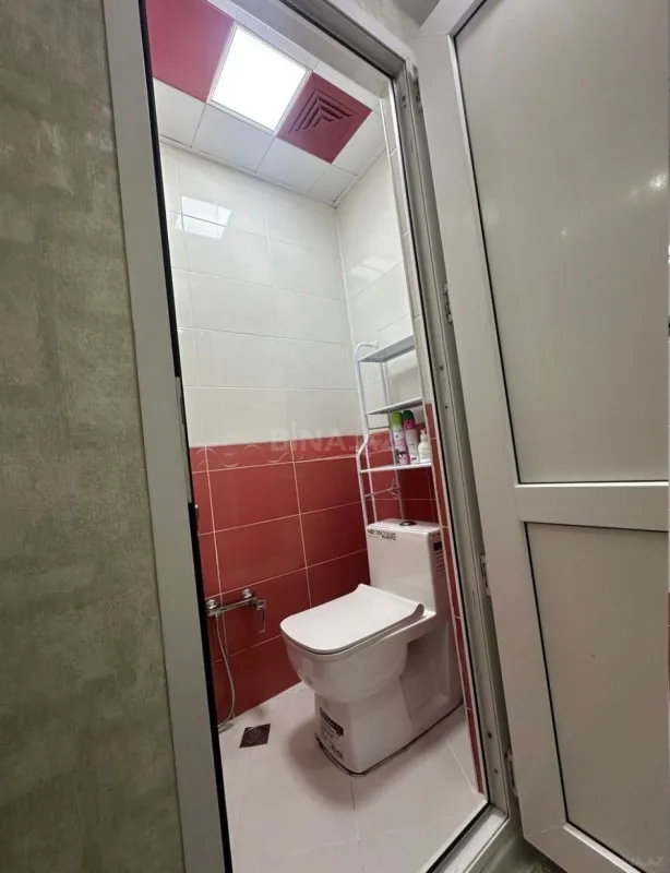 Satılır 2 otaqlı mənzil 63 m²