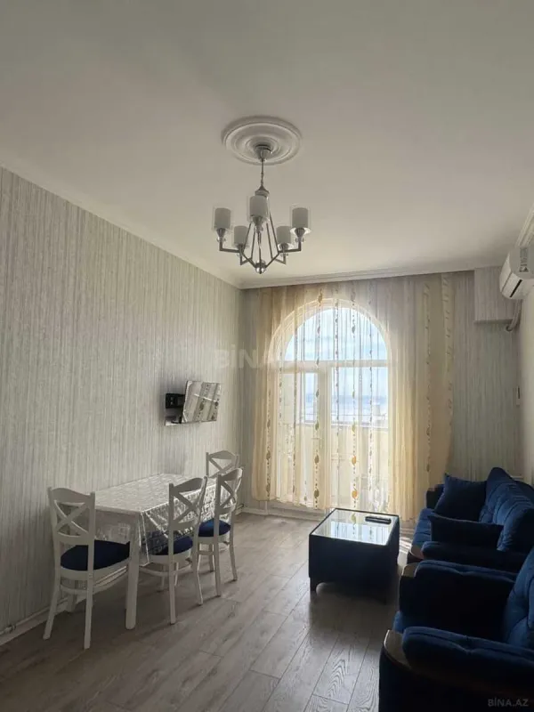Satılır 2 otaqlı mənzil 55 m²