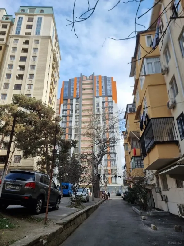 Kirayə verilir 2 otaqlı mənzil 55 m²