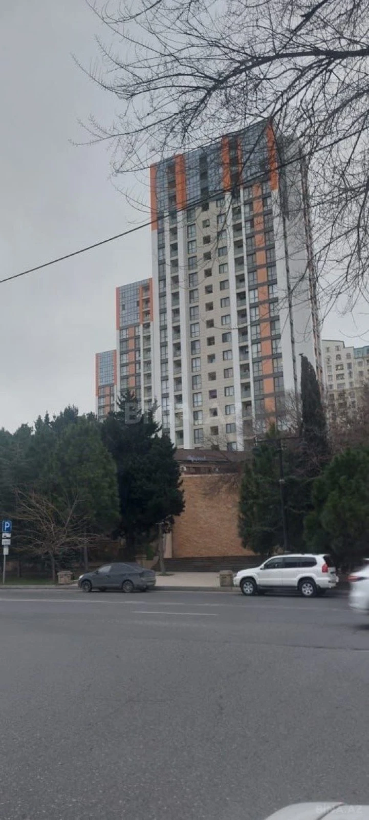 Kirayə verilir 2 otaqlı mənzil 55 m²