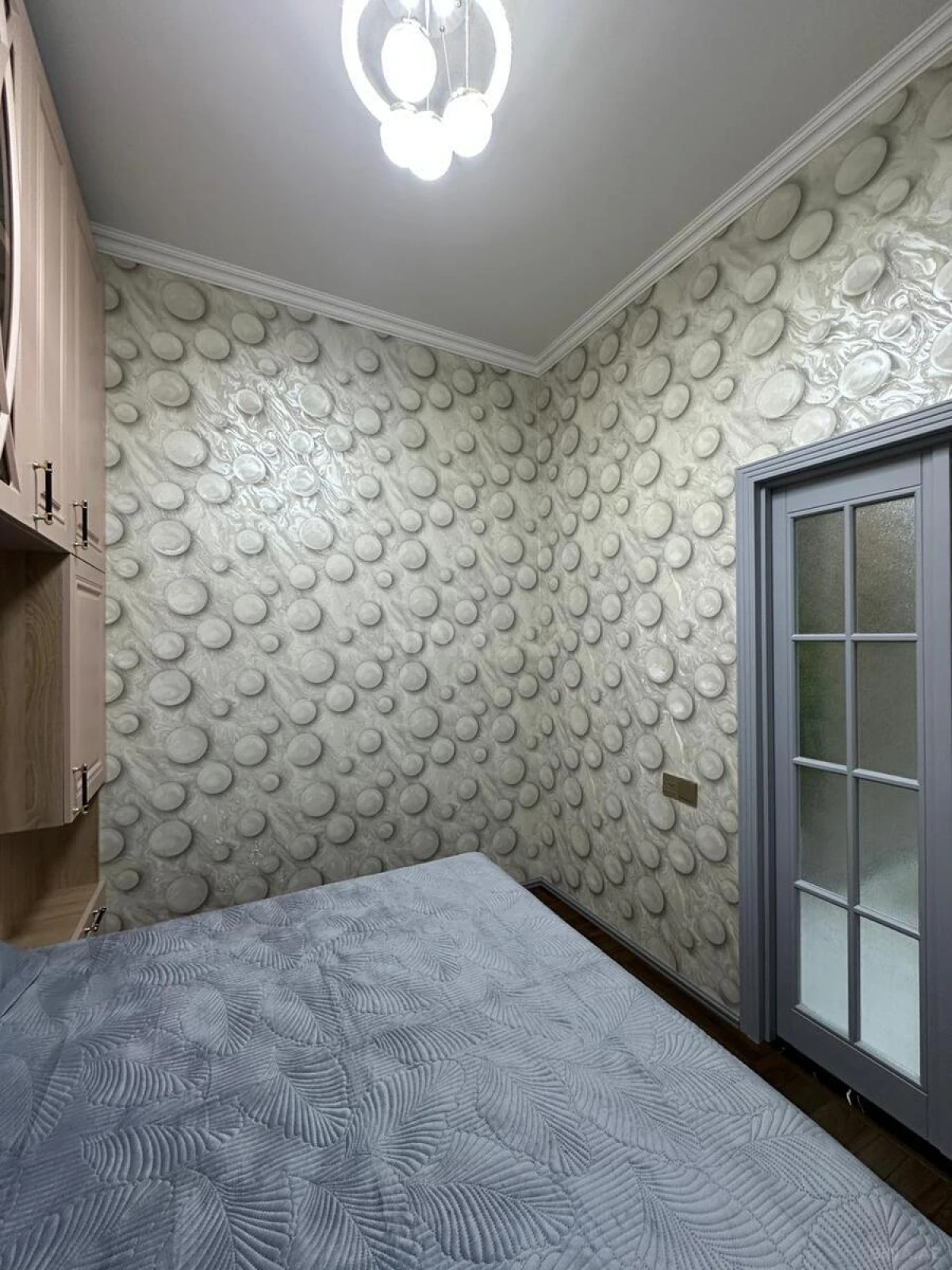 Satılır 3 otaqlı mənzil 107 m²