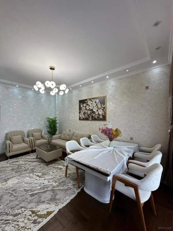 Satılır 3 otaqlı mənzil 107 m²