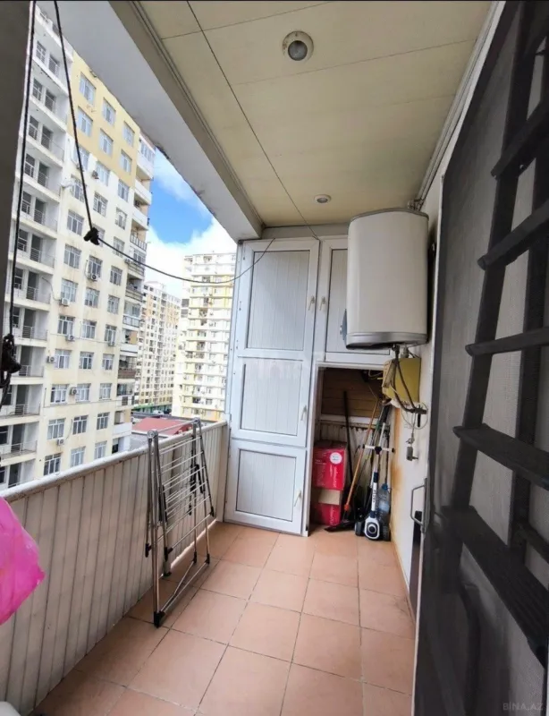 Satılır 3 otaqlı mənzil 123 m²