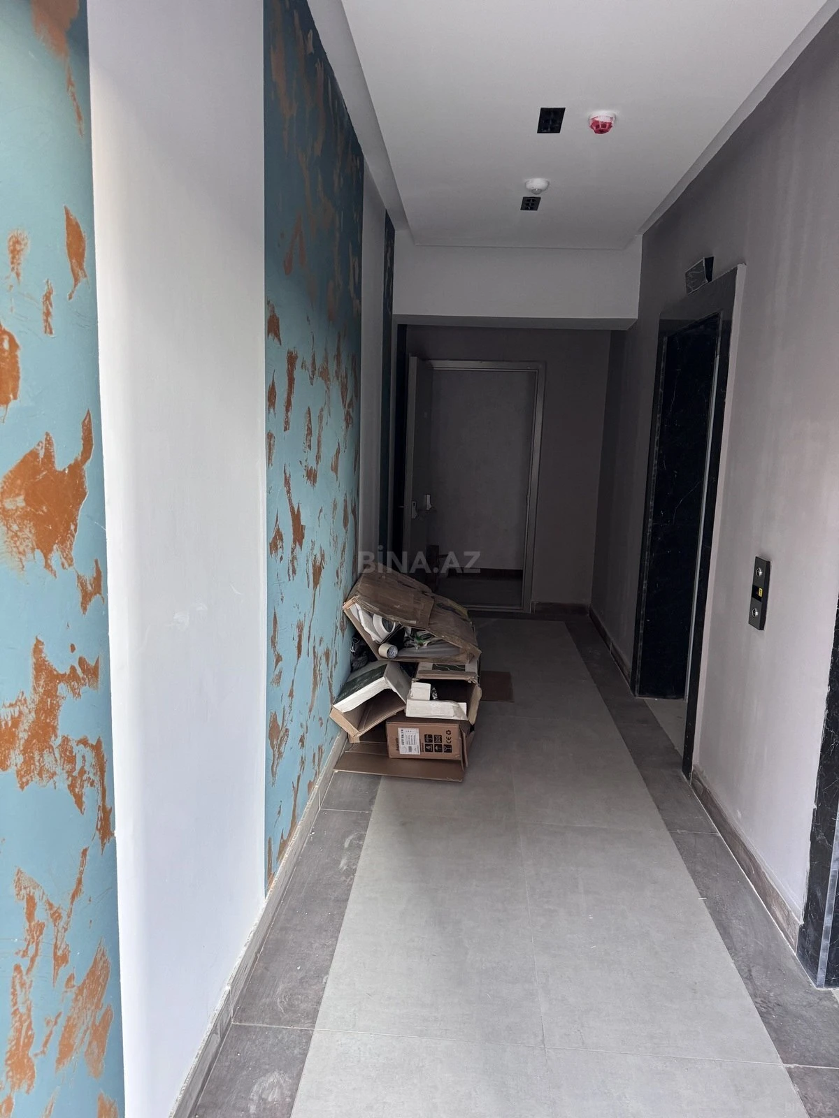 Satılır 5 otaqlı mənzil 126.3 m²