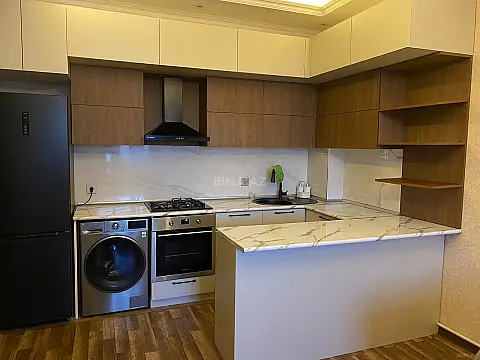 Kirayə verilir 2 otaqlı mənzil 70 m²