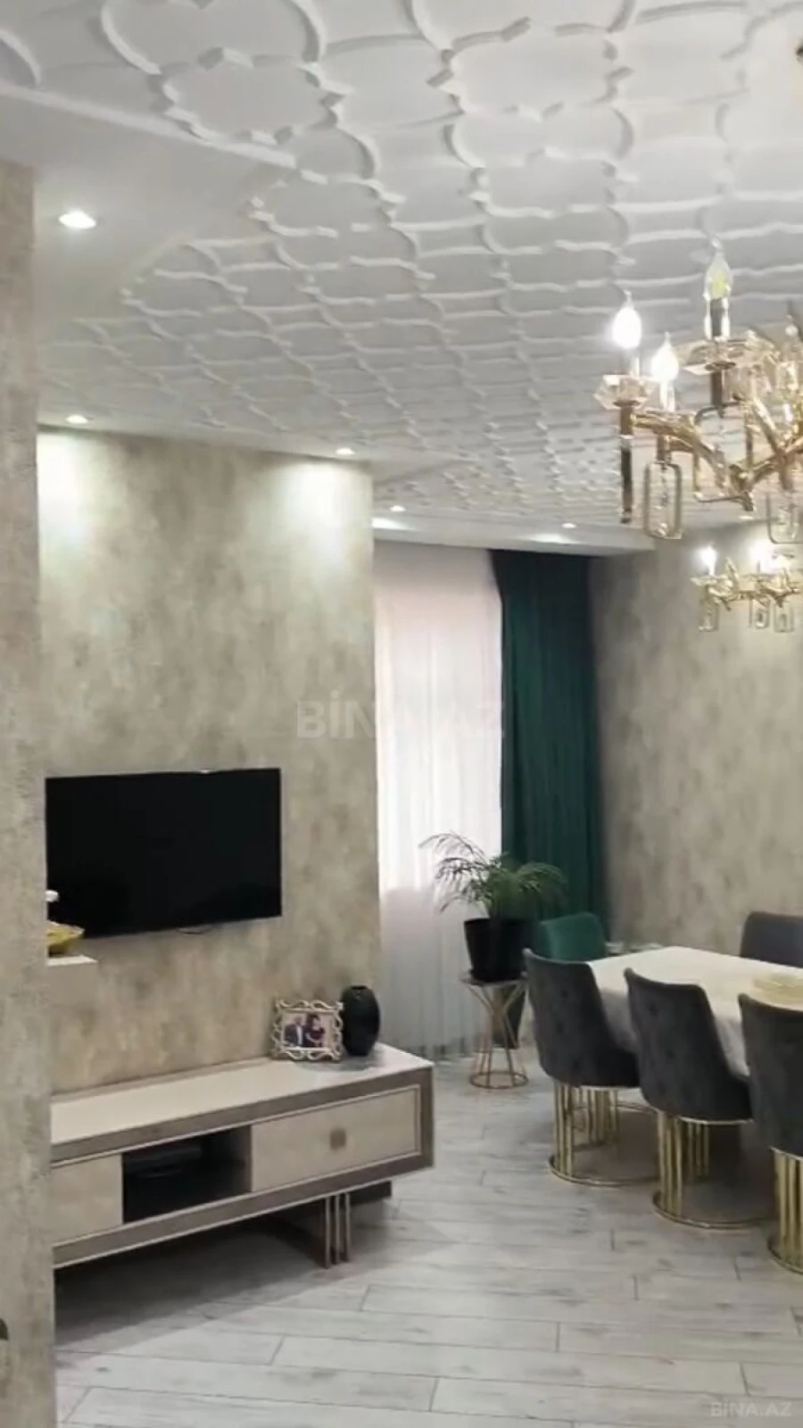 Kirayə verilir 4 otaqlı mənzil 150 m²