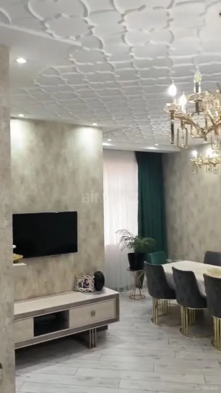 Kirayə verilir 4 otaqlı mənzil 150 m²