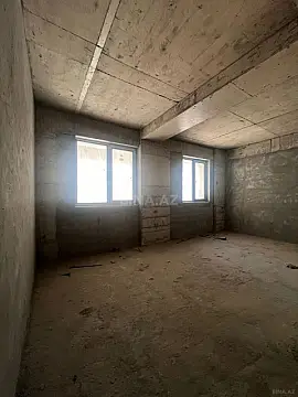 Satılır 4 otaqlı mənzil 185 m²