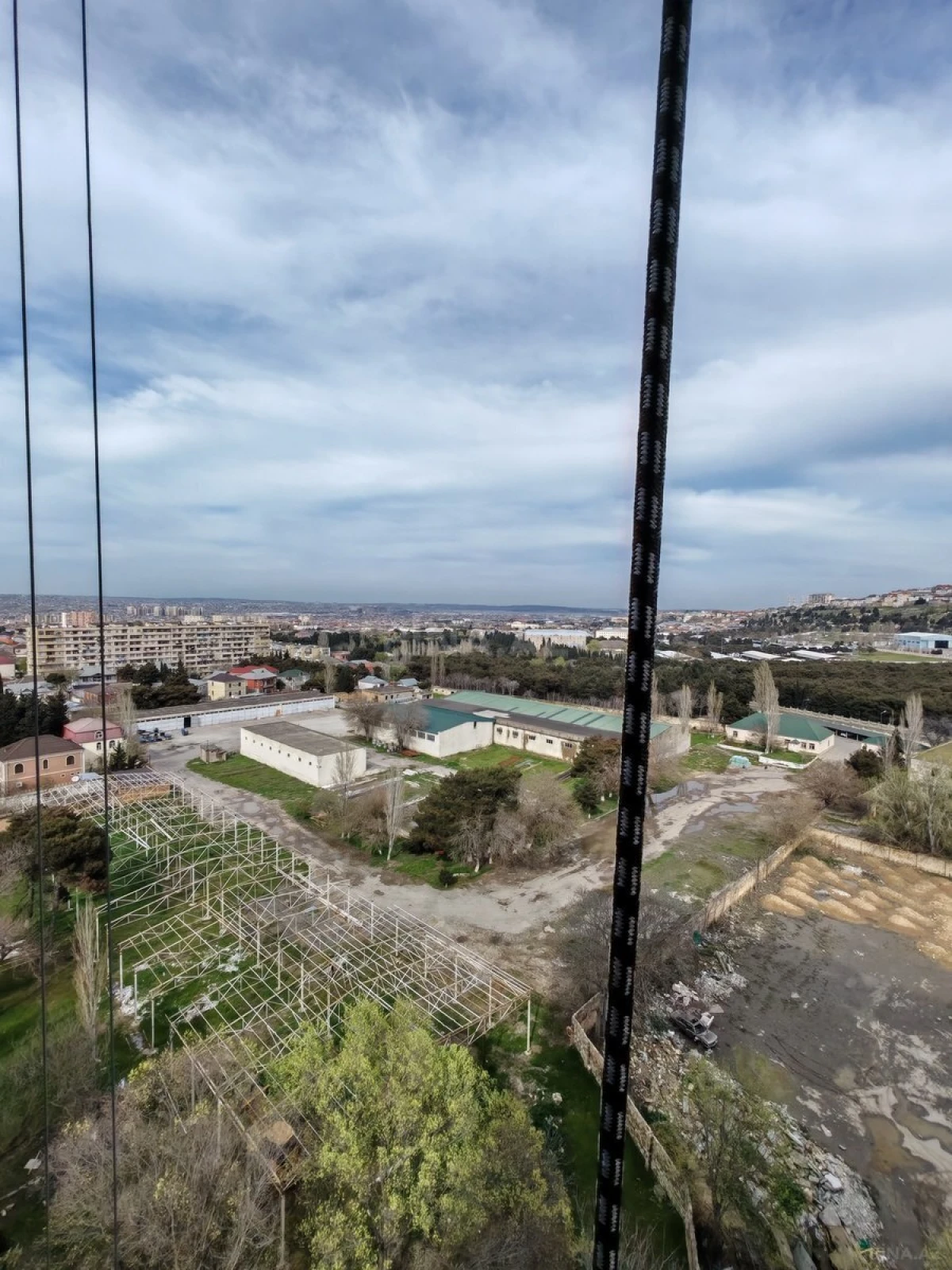 Satılır 3 otaqlı mənzil 87 m²