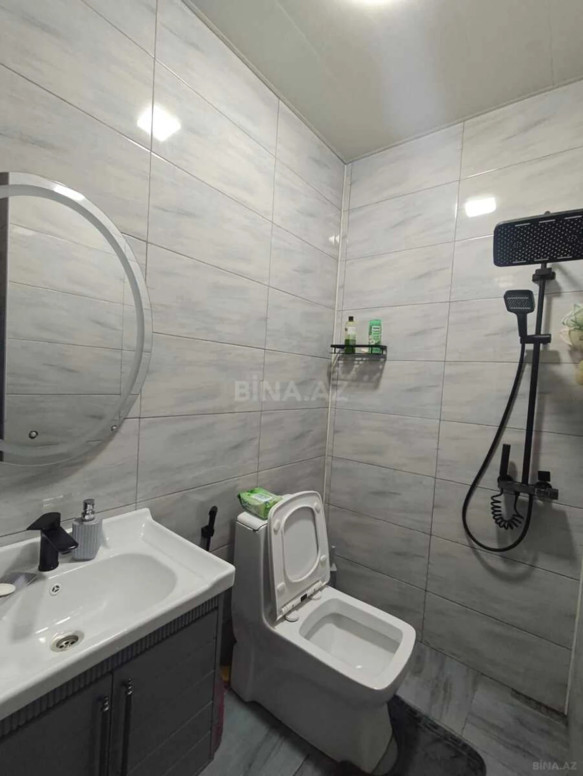 Kirayə verilir 2 otaqlı mənzil 50 m²