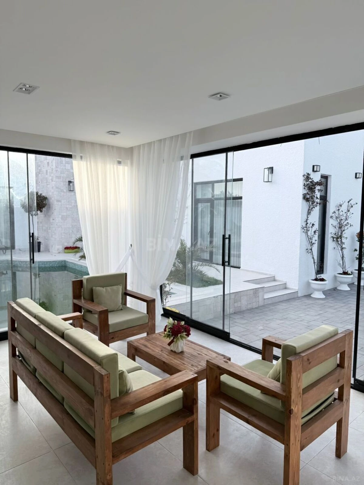 Satılır 4 otaqlı həyət evi 170 m²