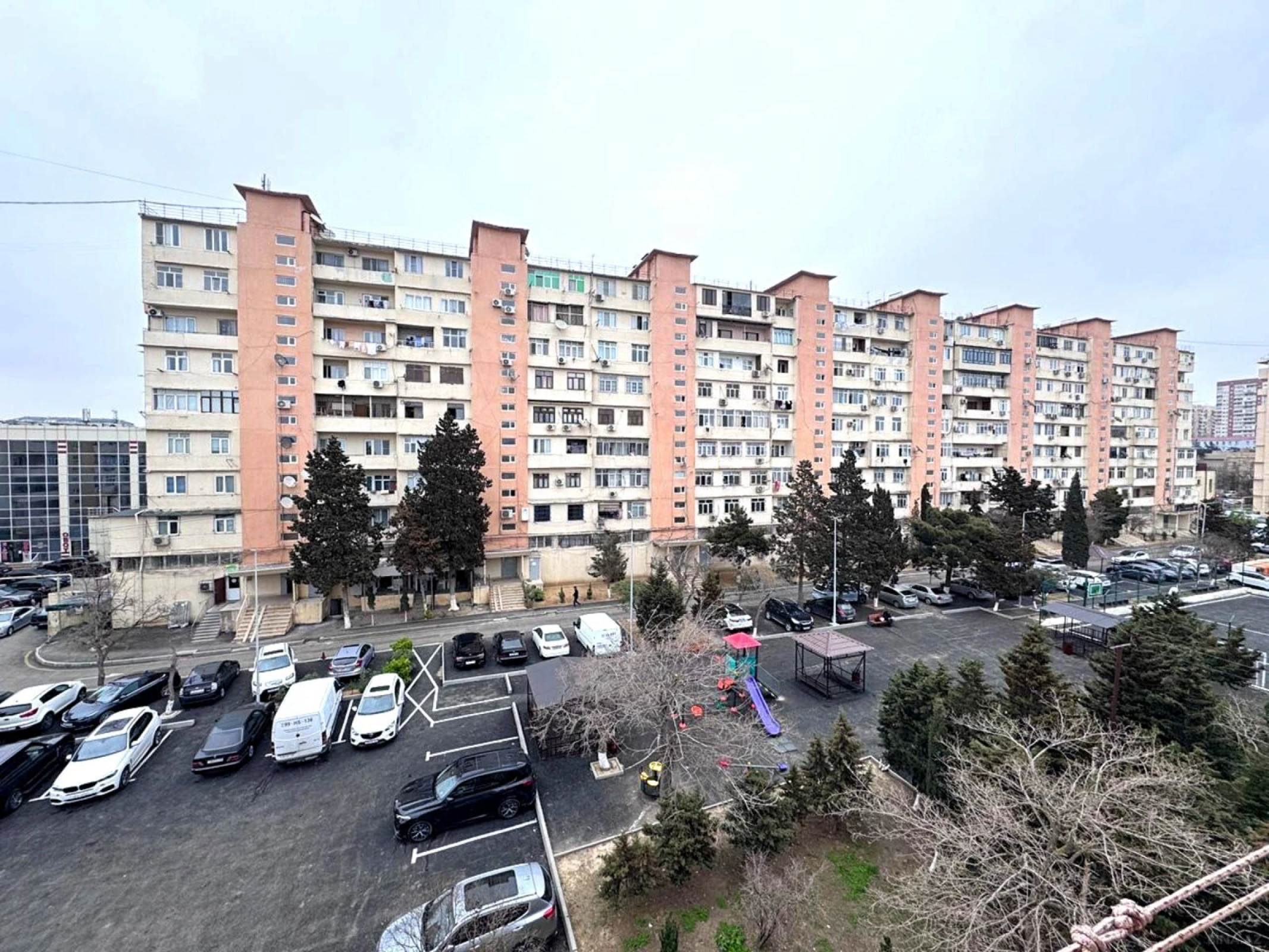 Satılır 2 otaqlı mənzil 50 m²