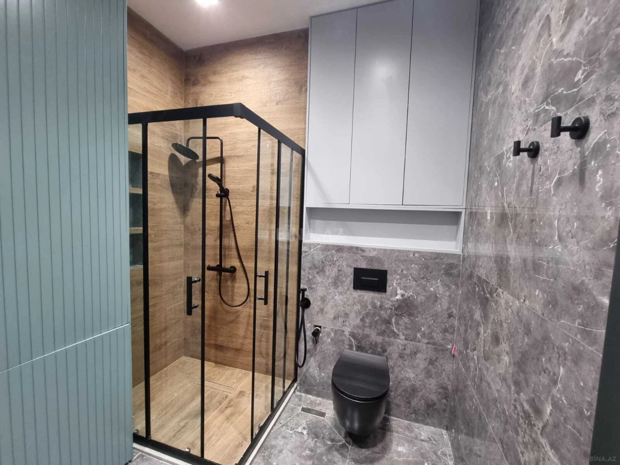 Kirayə verilir 3 otaqlı mənzil 130 m²