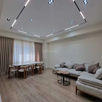 Kirayə verilir 3 otaqlı mənzil 130 m² — Bakı 3 otaq 130.00 m²