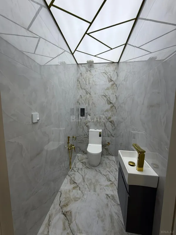 Satılır 3 otaqlı mənzil 110 m²