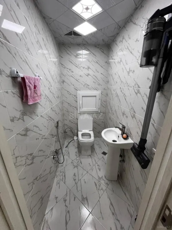 Satılır 2 otaqlı mənzil 84 m²
