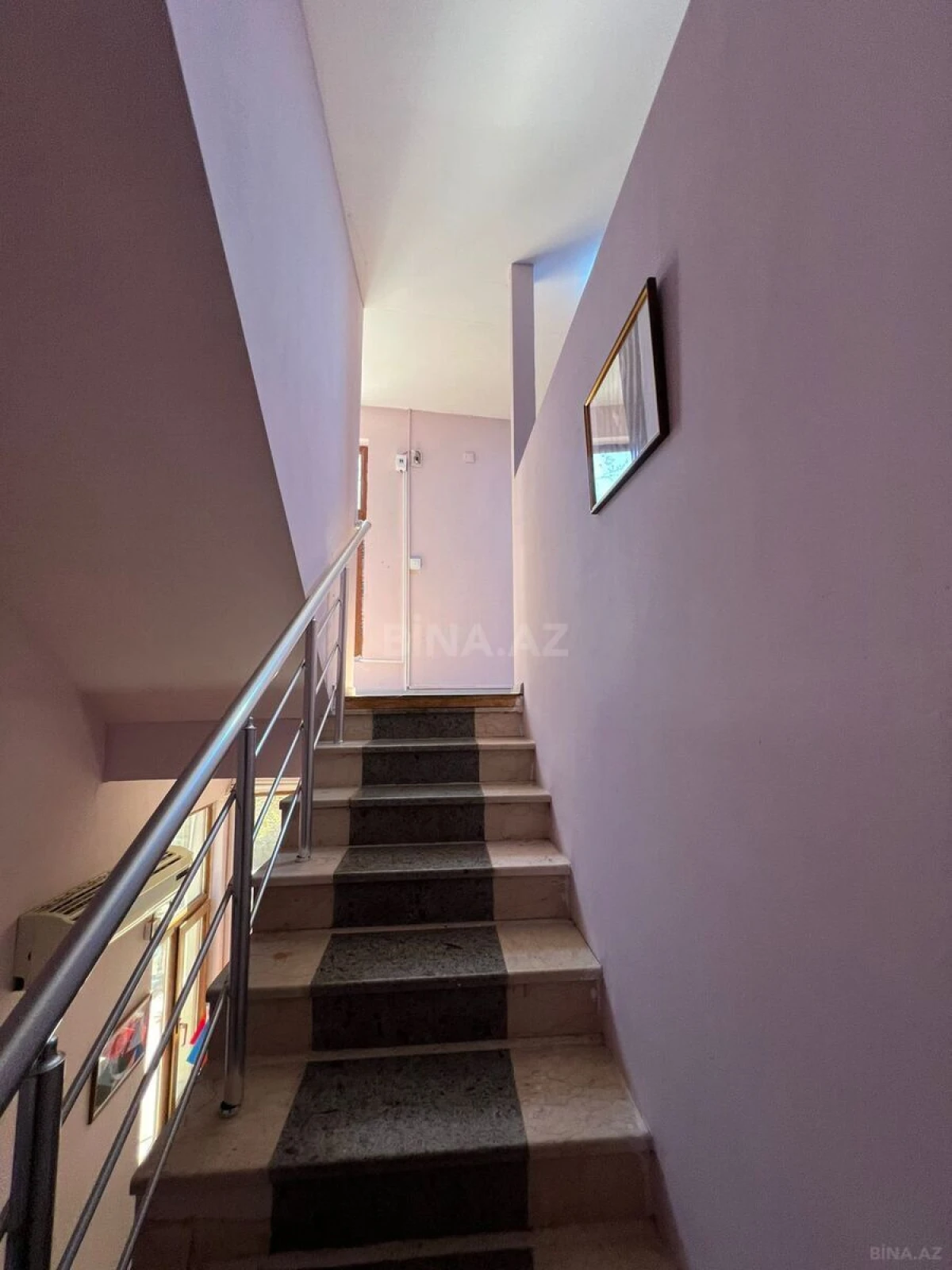 Kirayə verilir 7 otaqlı ofis 180 m²