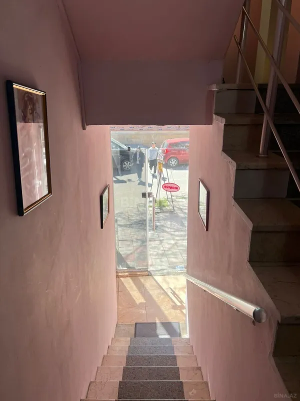 Kirayə verilir 7 otaqlı ofis 180 m²