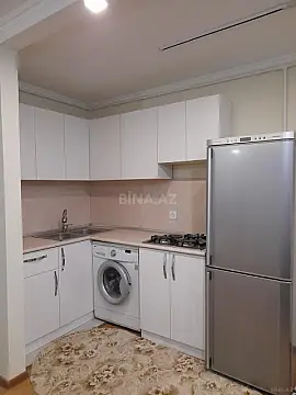 Kirayə verilir 2 otaqlı mənzil 55 m²