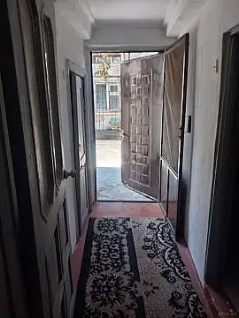 Satılır 2 otaqlı həyət evi 68 m²
