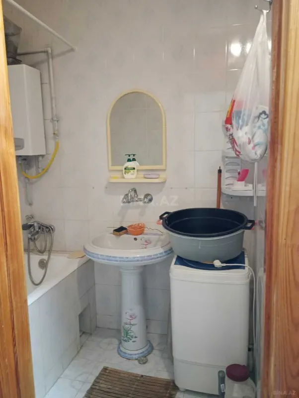 Satılır 2 otaqlı mənzil 58 m²