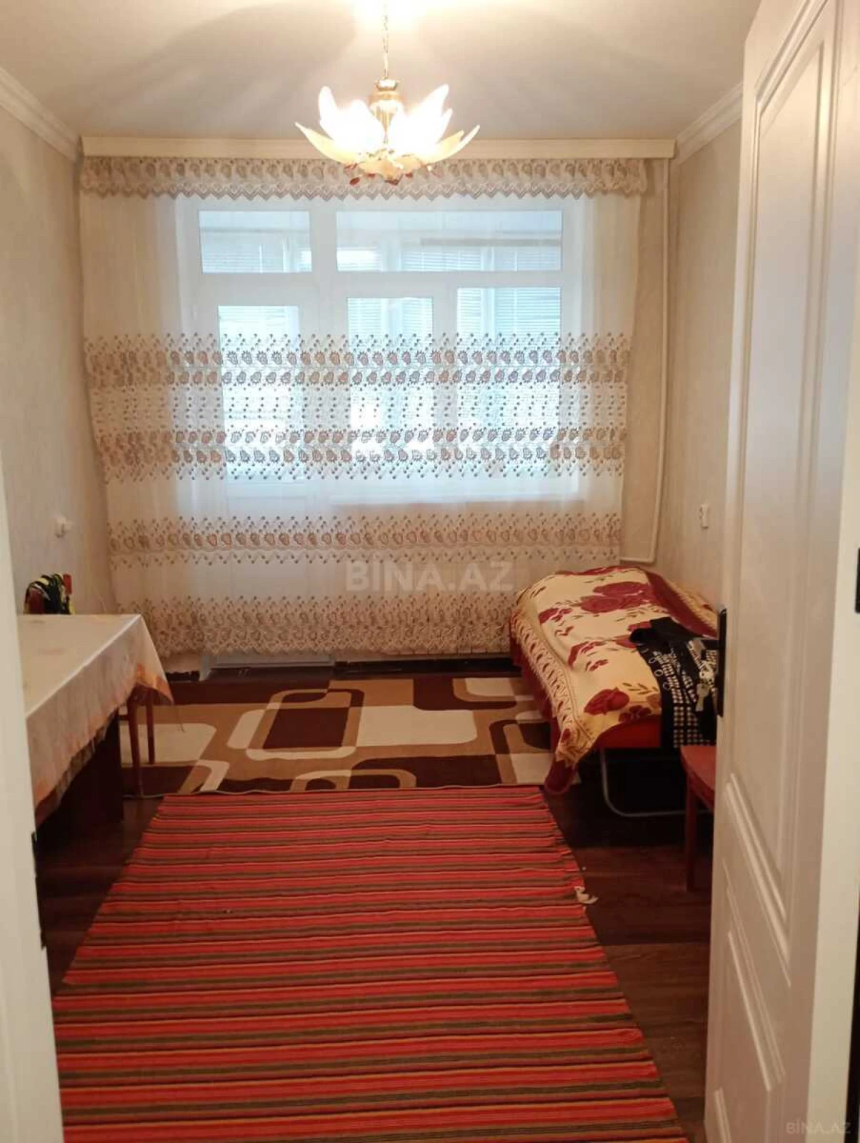 Satılır 2 otaqlı mənzil 58 m²
