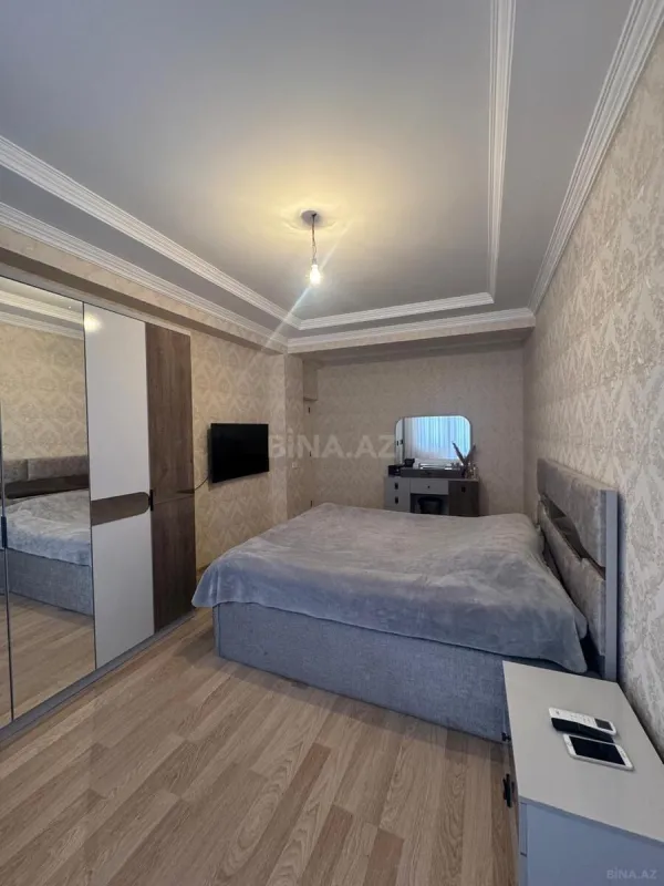 Kirayə verilir 2 otaqlı mənzil 80 m²