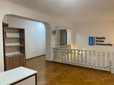 Kirayə verilir 12 otaqlı ofis 800 m²