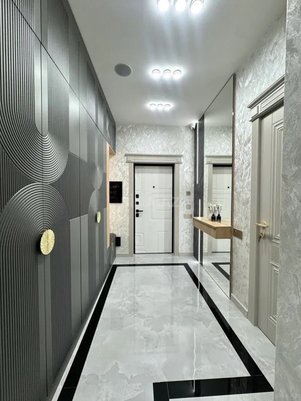 Satılır 3 otaqlı mənzil 110 m²