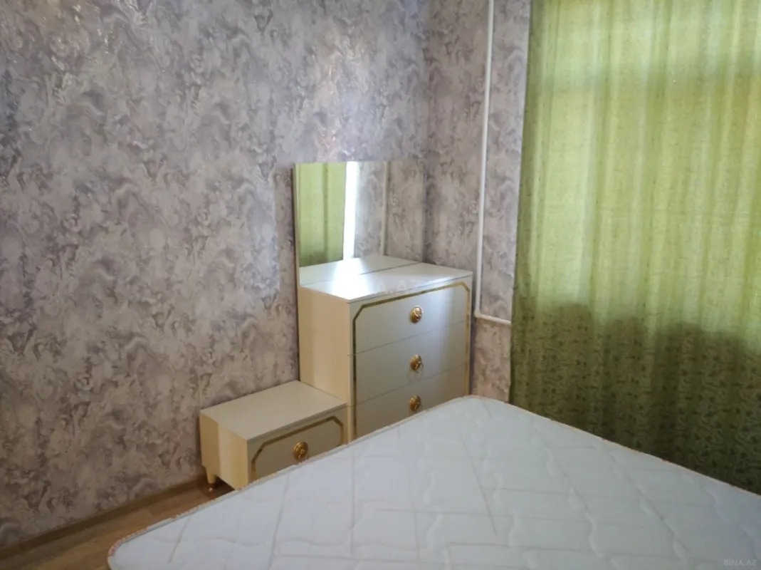 Kirayə verilir 2 otaqlı mənzil 60 m²