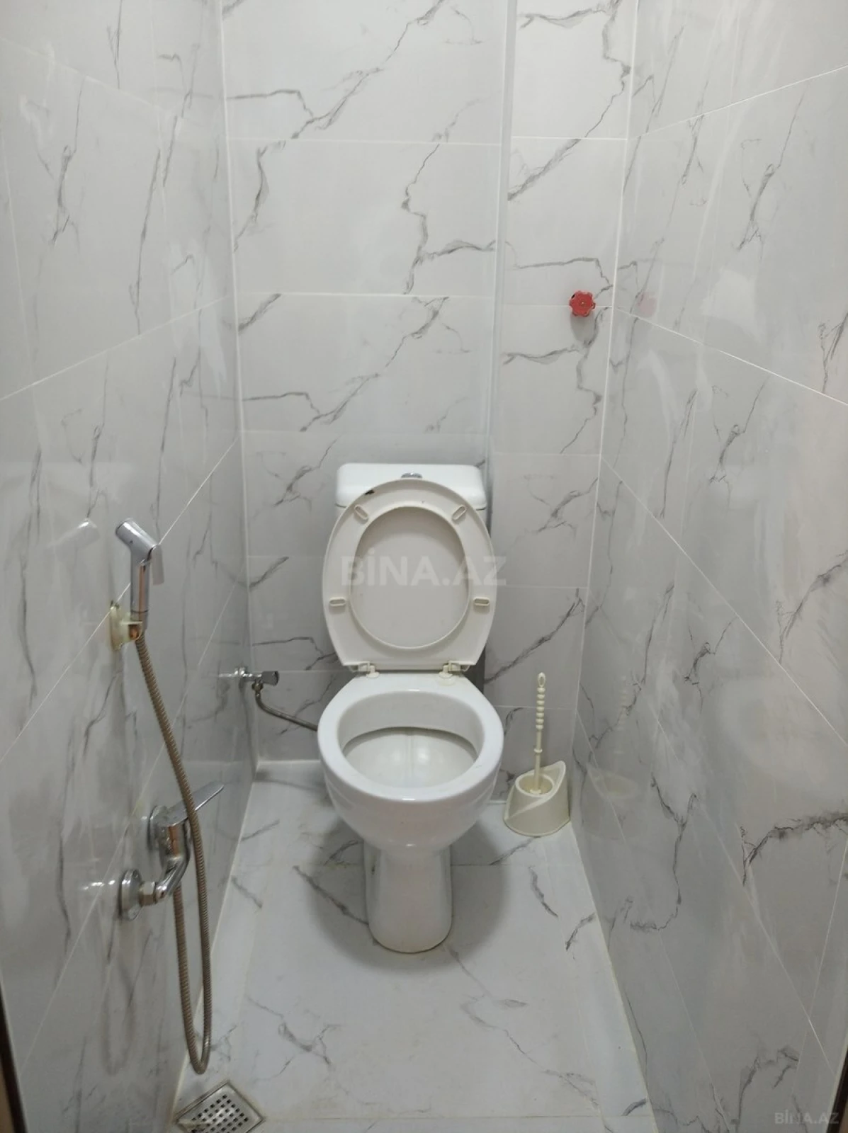 Kirayə verilir 2 otaqlı mənzil 60 m²