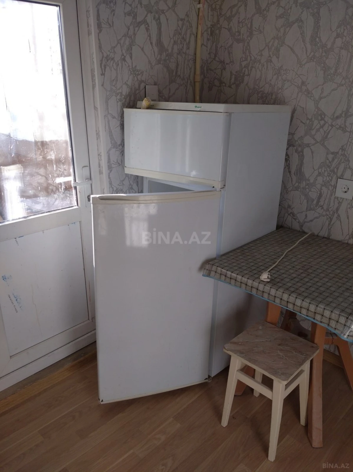 Kirayə verilir 2 otaqlı mənzil 60 m²