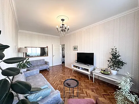 Satılır 4 otaqlı mənzil 85 m² — Bakı 4 otaq 85.00 m²