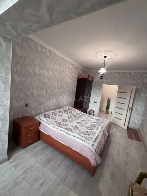Satılır 2 otaqlı mənzil 60 m²