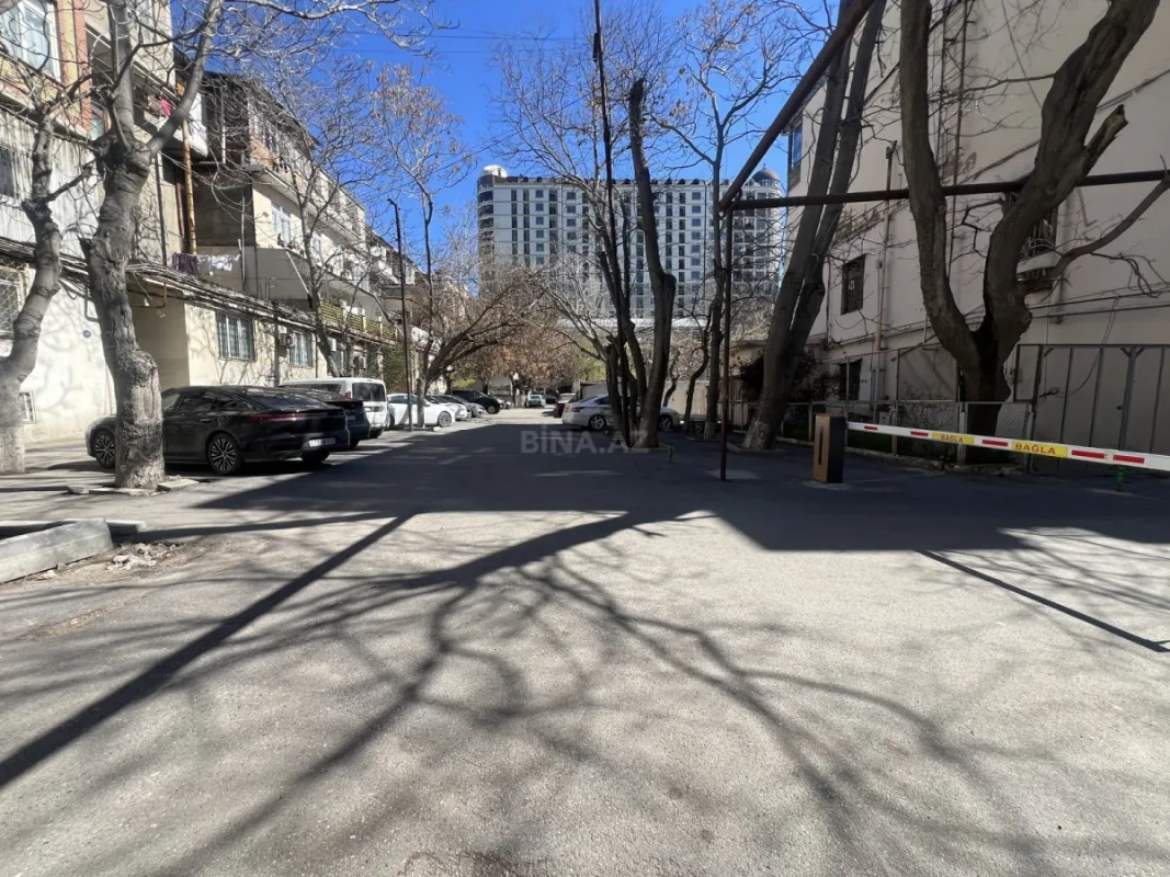 Satılır 2 otaqlı mənzil 58 m²