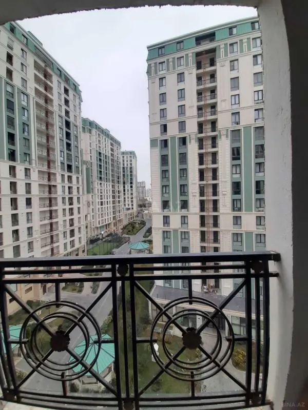 Kirayə verilir 2 otaqlı mənzil 100 m²