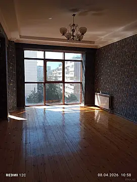 Kirayə verilir 2 otaqlı mənzil 70 m²