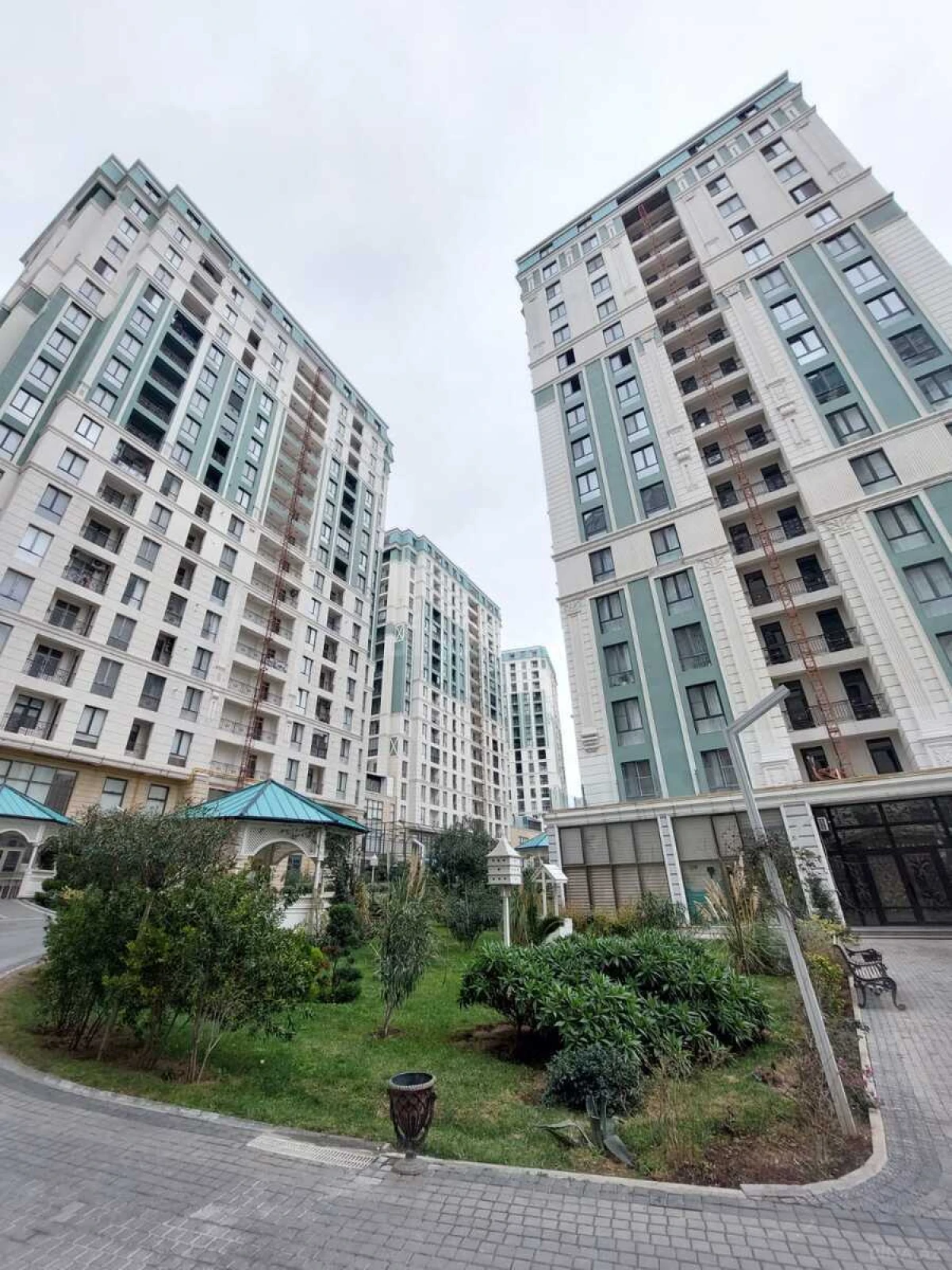 Kirayə verilir 3 otaqlı mənzil 70 m²