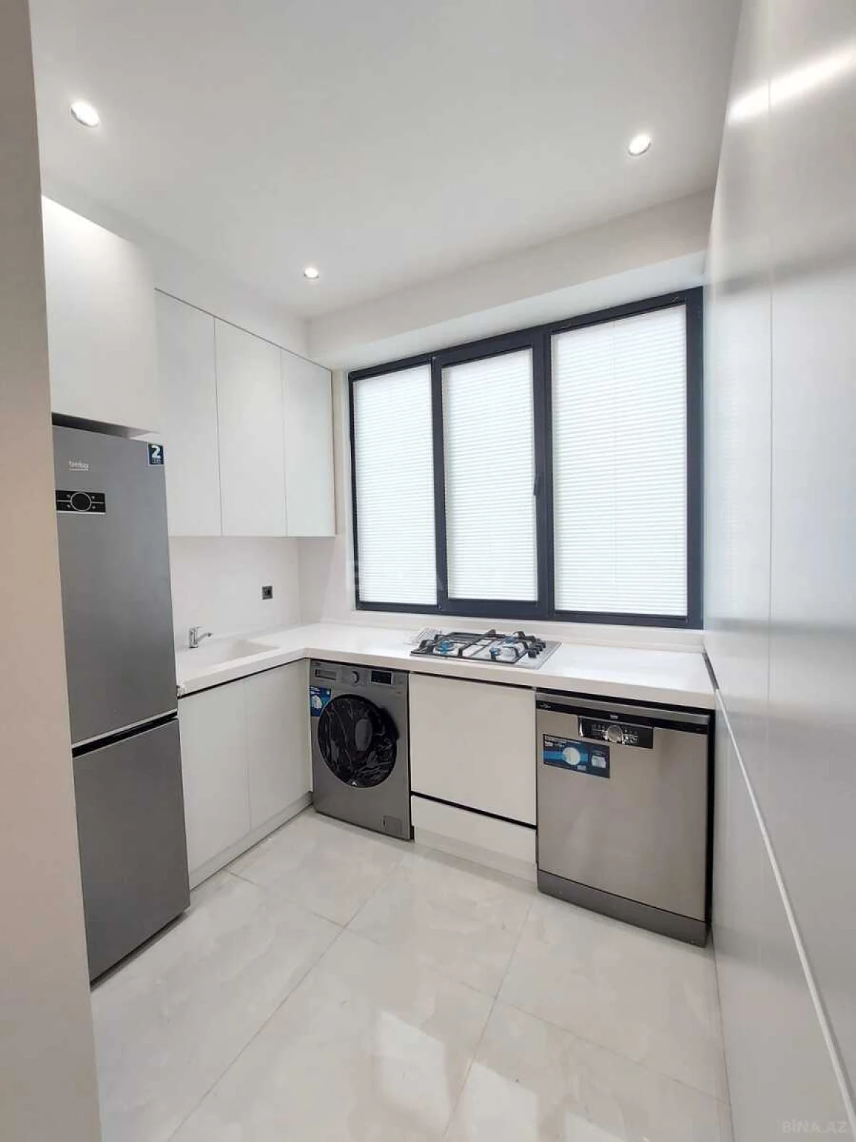 Kirayə verilir 3 otaqlı mənzil 70 m²