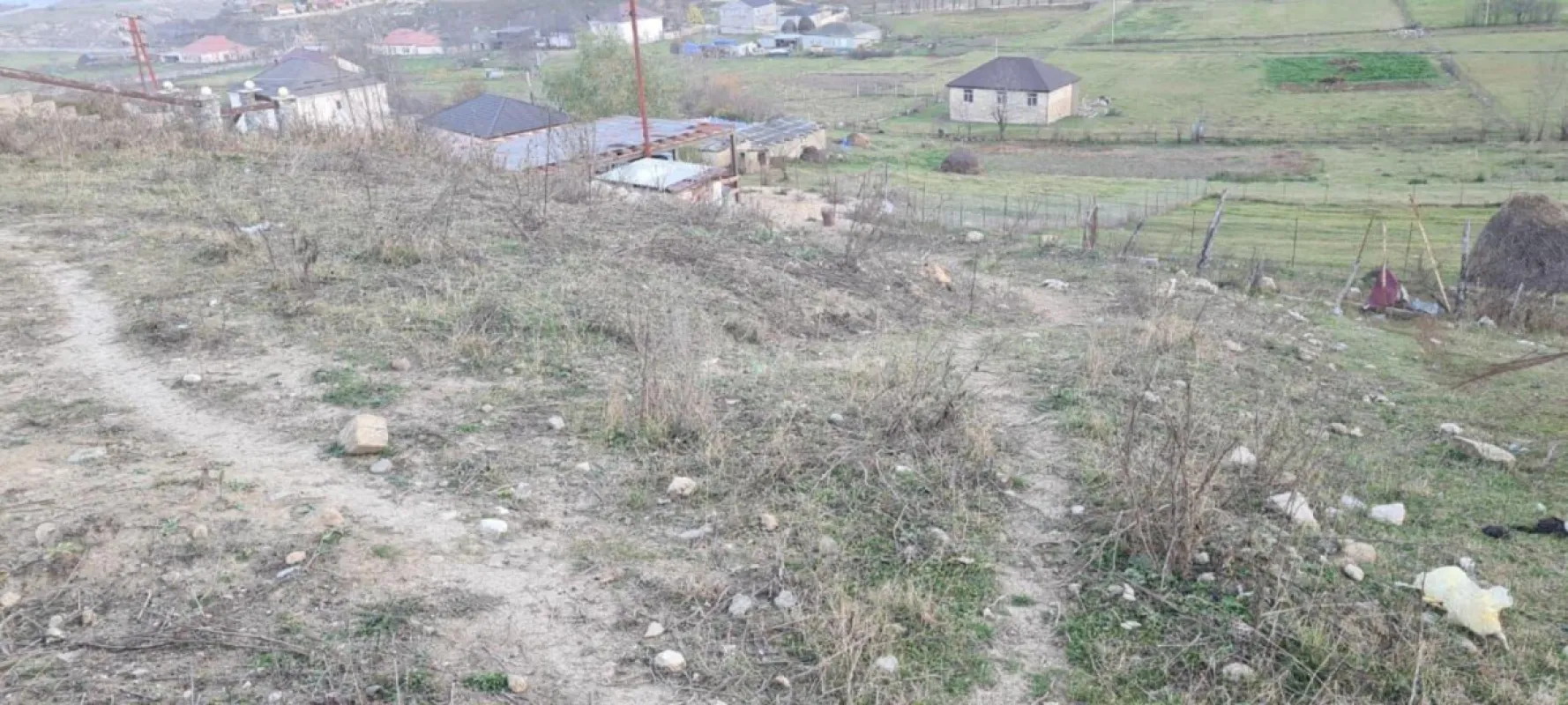 Satılır torpaq sahəsi 6 m²