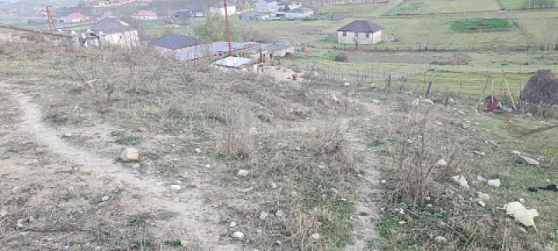 Satılır torpaq sahəsi 6 m²