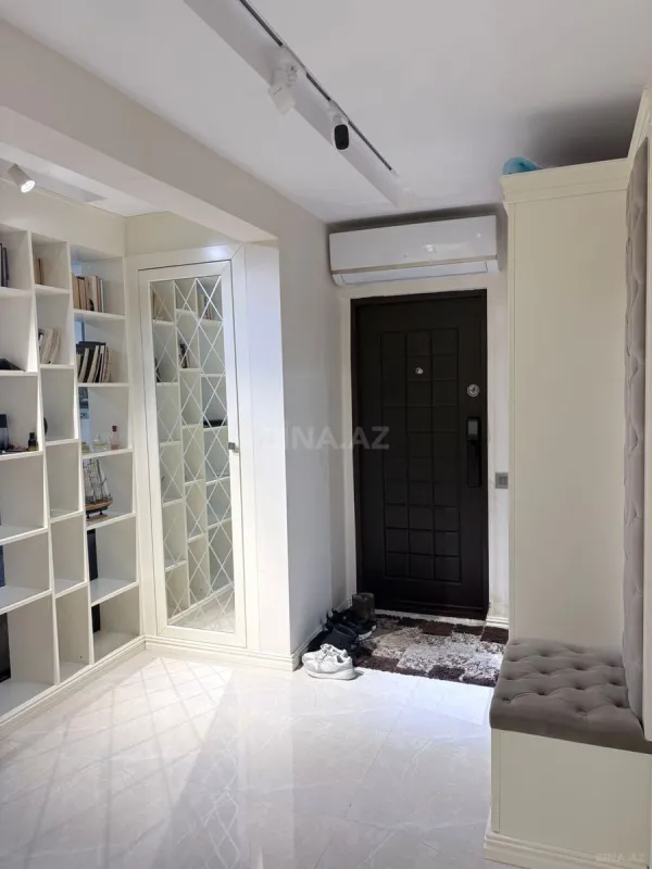 Satılır 3 otaqlı mənzil 80 m²