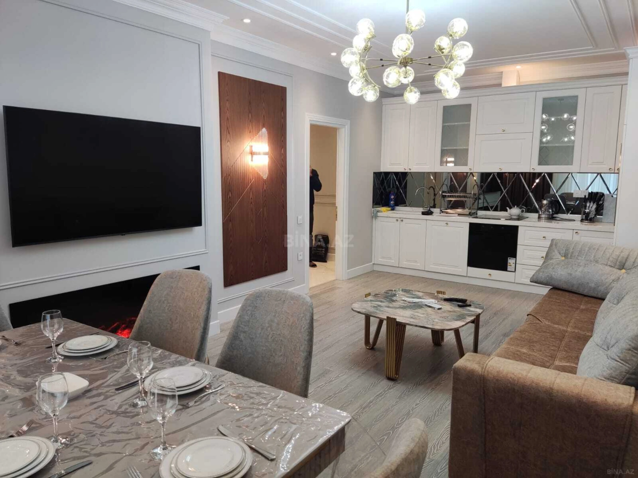 Satılır 3 otaqlı mənzil 109 m²
