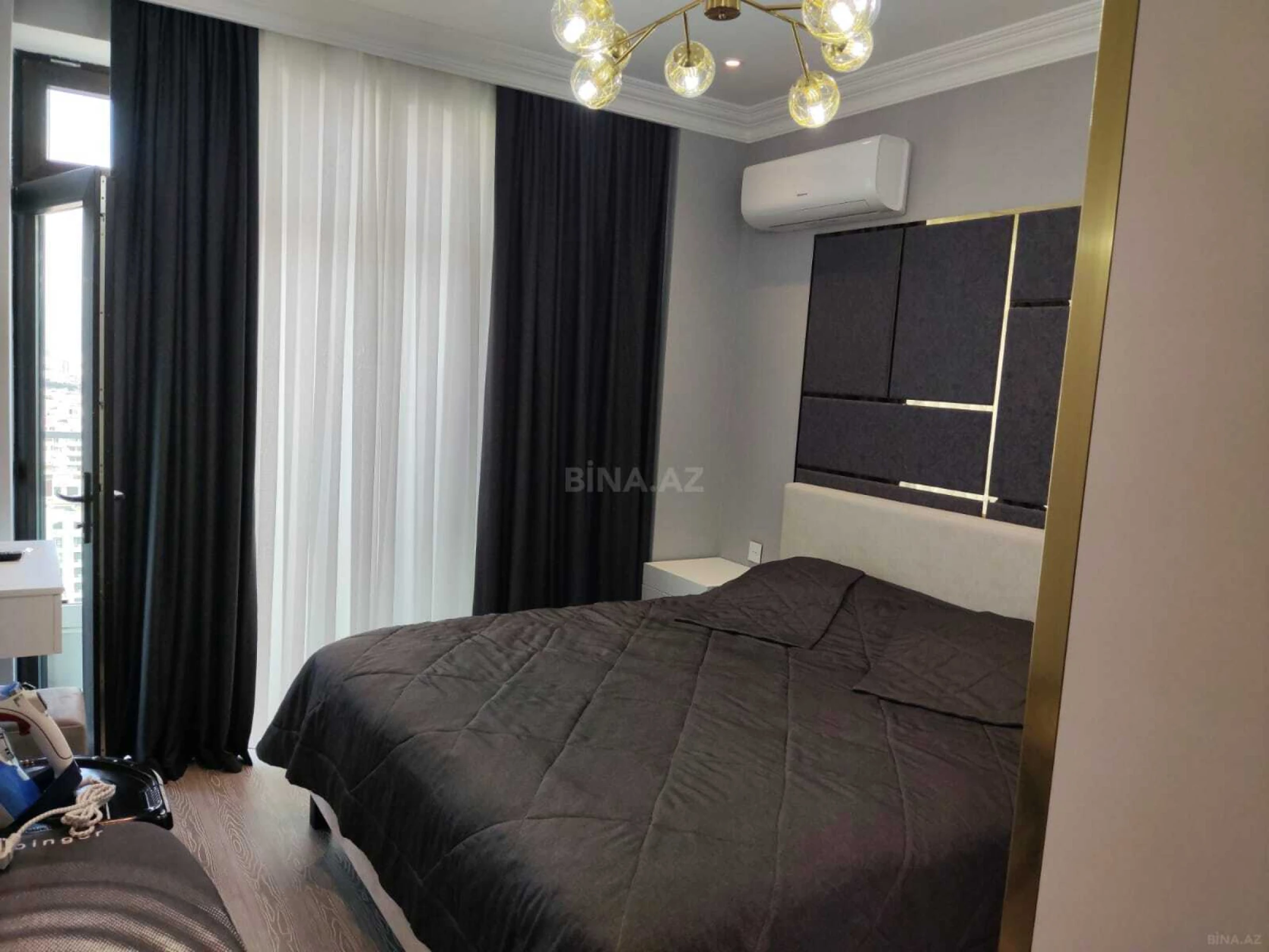 Satılır 3 otaqlı mənzil 109 m²