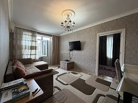 Satılır 2 otaqlı mənzil 60 m²