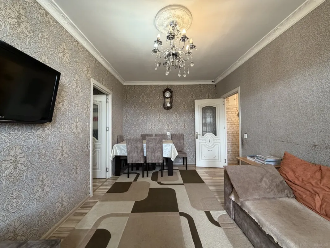 Satılır 2 otaqlı mənzil 60 m²