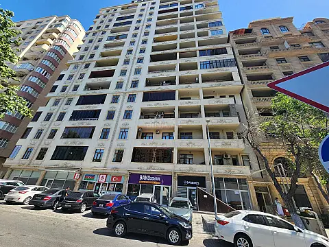 Satılır 4 otaqlı mənzil 160 m² — Bakı, Nərimanov 4 otaq 160.00 m²