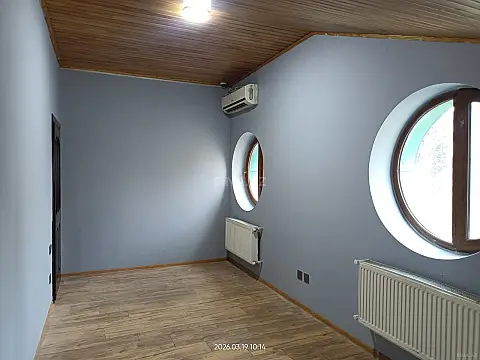 Kirayə verilir 9 otaqlı ofis 240 m²